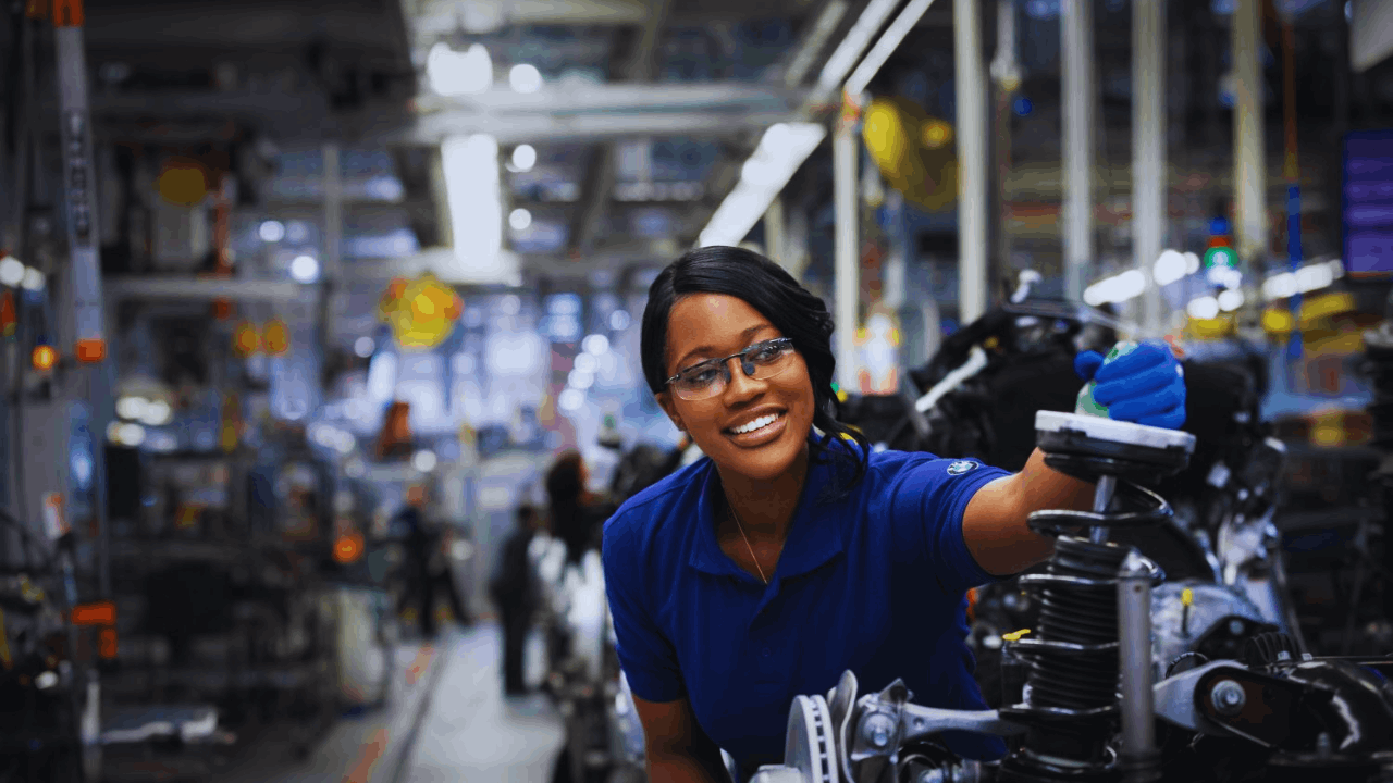 Best Factory Job Agencies Near You – Find Work Fast